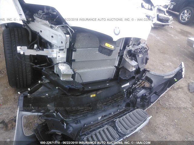 5UXKT0C34H0V97850 - 2017 BMW X5 XDR40E WHITE photo 6