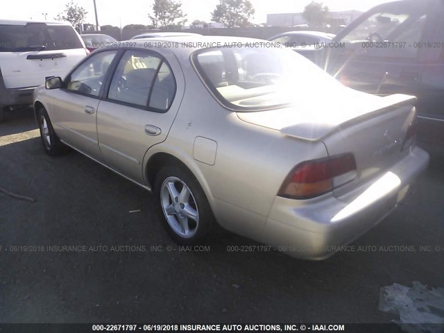 JN1CA21D2VT820919 - 1997 NISSAN MAXIMA GLE/GXE/SE BEIGE photo 3