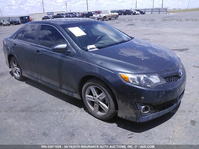 4T1BF1FK5CU122657 - 2012 TOYOTA CAMRY SE/LE/XLE 灰色 照片 1