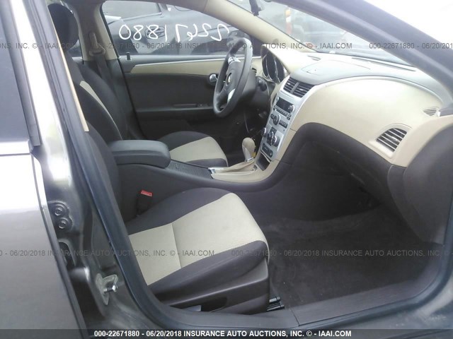 1G1ZB5EBXA4138298 - 2010 CHEVROLET MALIBU LS Pewter photo 5