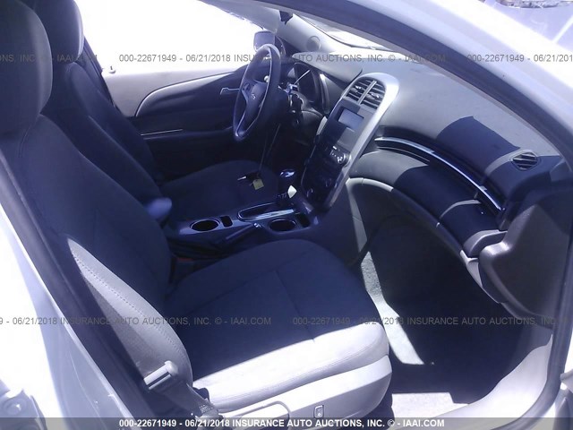1G11B5SL8EF217117 - 2014 CHEVROLET MALIBU LS WHITE photo 5
