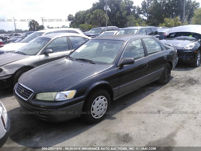 4T1BG22K7WU303739 - 1998 TOYOTA CAMRY CE/LE/XLE BLACK photo 2