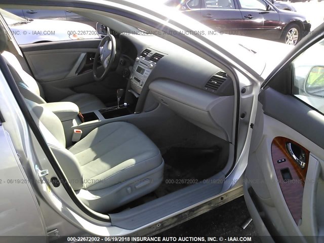 4T1BE46KX9U873850 - 2009 TOYOTA CAMRY SE/LE/XLE 银色 照片 5
