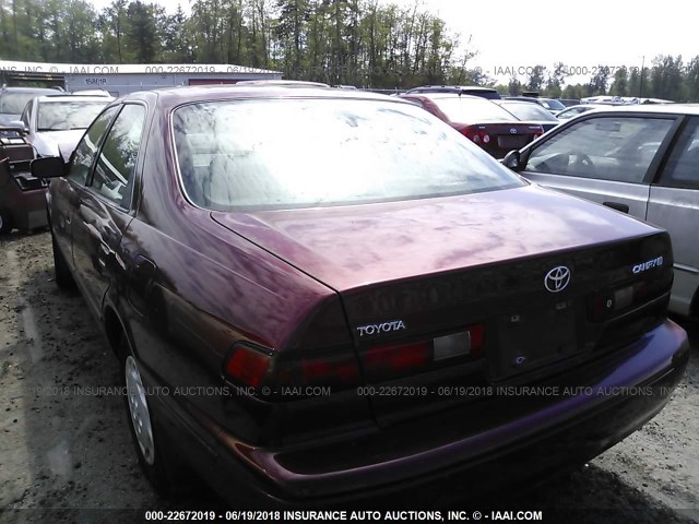 JT2BG22K5X0377103 - 1999 TOYOTA CAMRY LE/XLE RED photo 3