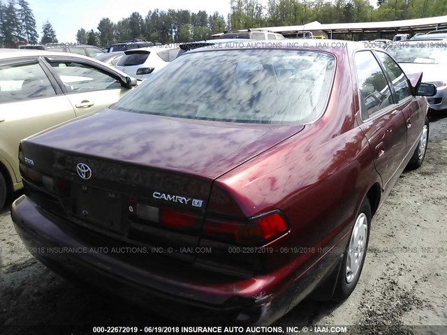 JT2BG22K5X0377103 - 1999 TOYOTA CAMRY LE/XLE RED photo 4