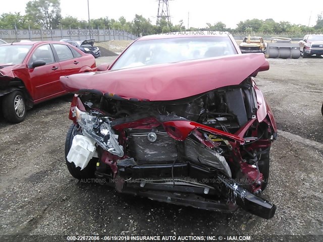 4T4BF3EK6BR101897 - 2011 TOYOTA CAMRY SE/LE/XLE 红色 照片 6