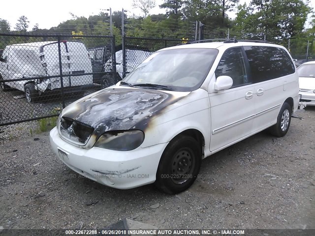 KNDUP132956738061 - 2005 KIA SEDONA EX/LX WHITE photo 2