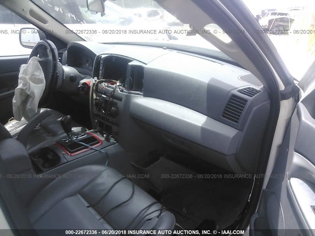 1J4HS48N86C118951 - 2006 JEEP GRAND CHEROKEE LAREDO/COLUMBIA/FREEDOM 白色 照片 5
