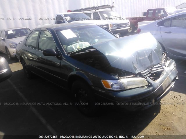 4T1BG22K6WU221095 - 1998 TOYOTA CAMRY CE/LE/XLE 绿色 照片 1