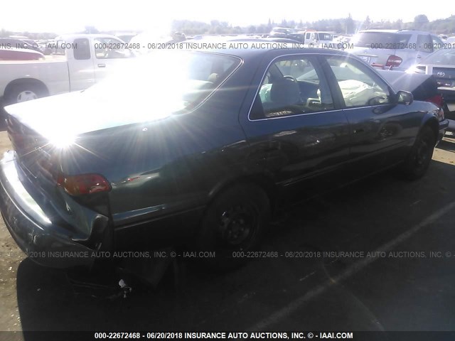 4T1BG22K6WU221095 - 1998 TOYOTA CAMRY CE/LE/XLE 绿色 照片 4