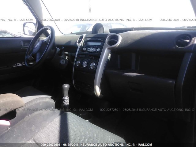 JTLKT334664099140 - 2006 TOYOTA SCION XB შავი ფოტო 5