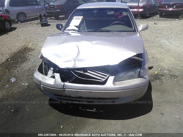 4T1BG22K7XU406435 - 1999 TOYOTA CAMRY CE/LE/XLE 金色 照片 6