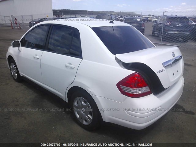 3N1BC1AP1AL410590 - 2010 NISSAN VERSA S/SL WHITE photo 3