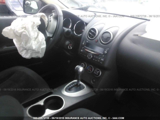 JN8AS58VX8W403668 - 2008 NISSAN ROGUE S/SL SILVER photo 5