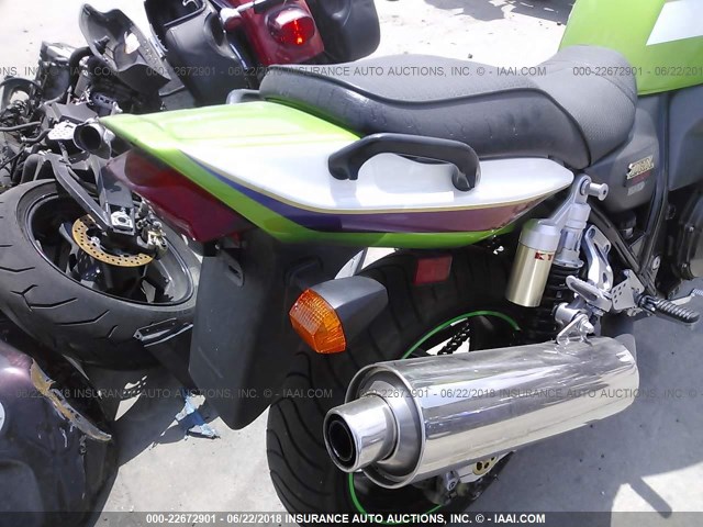 JKAZR9A182A015569 - 2002 KAWASAKI ZR1200 A GREEN photo 6