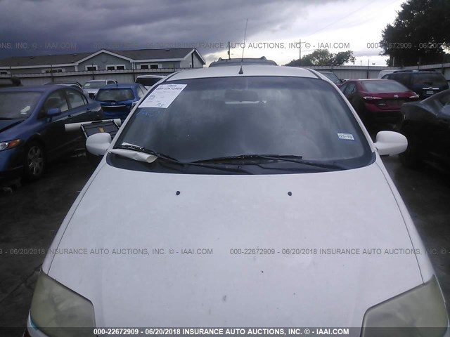KL1TD66607B743487 - 2007 CHEVROLET AVEO LS WHITE photo 6