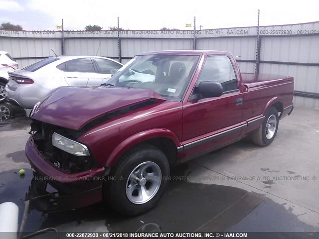 1GCCS1443WK269844 - 1998 CHEVROLET S TRUCK S10 MAROON photo 2