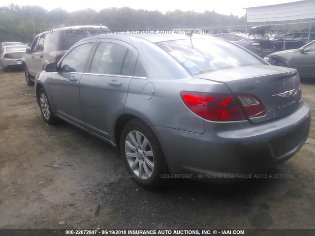 1C3CC5FB7AN208816 - 2010 CHRYSLER SEBRING LIMITED SILVER photo 3