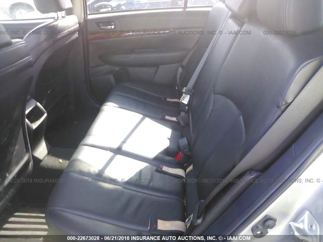 4S4BRBKC6B3349095 - 2011 SUBARU OUTBACK 2.5I LIMITED SILVER photo 8