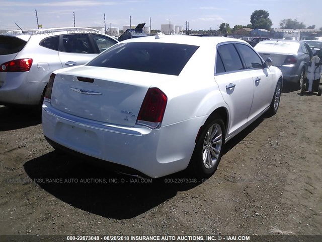 2C3CCAEG0GH181739 - 2016 CHRYSLER 300C WHITE photo 4