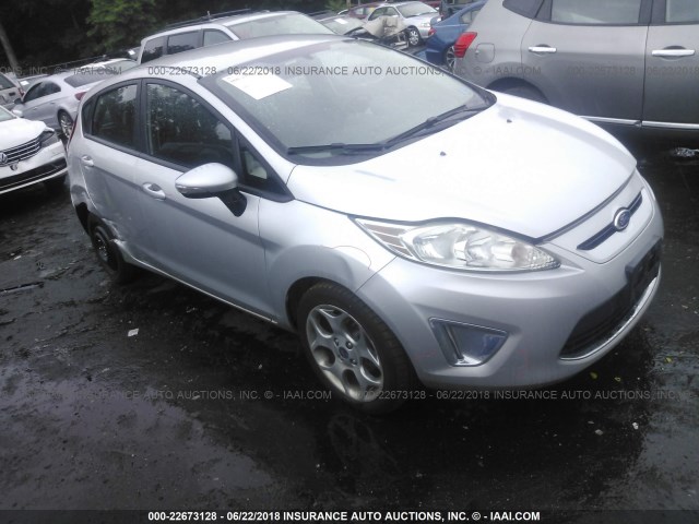 3FADP4FJ4BM117087 - 2011 FORD FIESTA SES SILVER photo 1