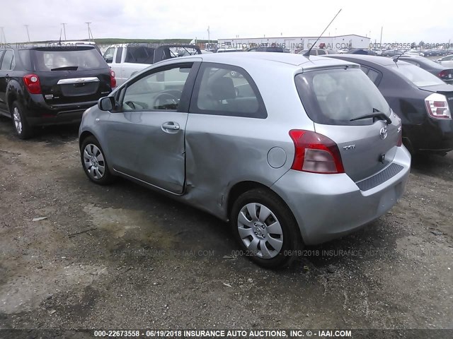 JTDJT923985140473 - 2008 TOYOTA YARIS Gris photo 3