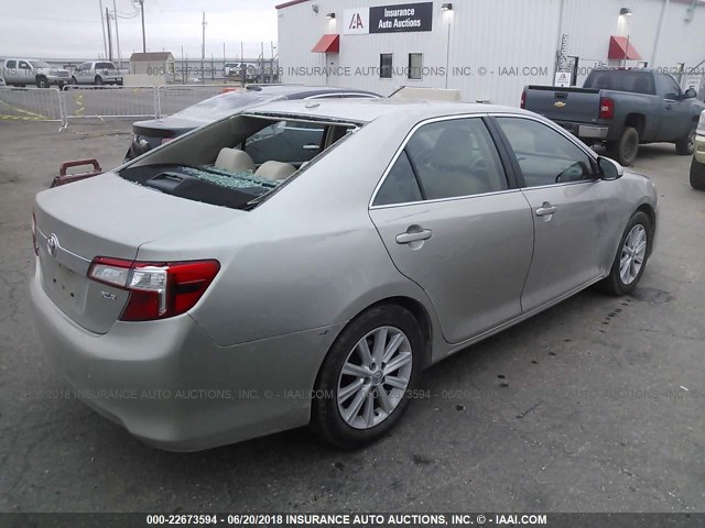 4T1BK1FK0EU548609 - 2014 TOYOTA CAMRY SE/XLE GOLD photo 4