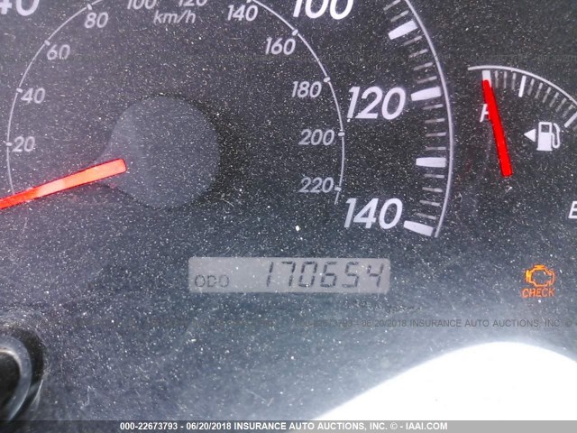 4T1BE30KX5U079444 - 2005 TOYOTA CAMRY LE/XLE/SE ვერცხლისფერი ფოტო 7