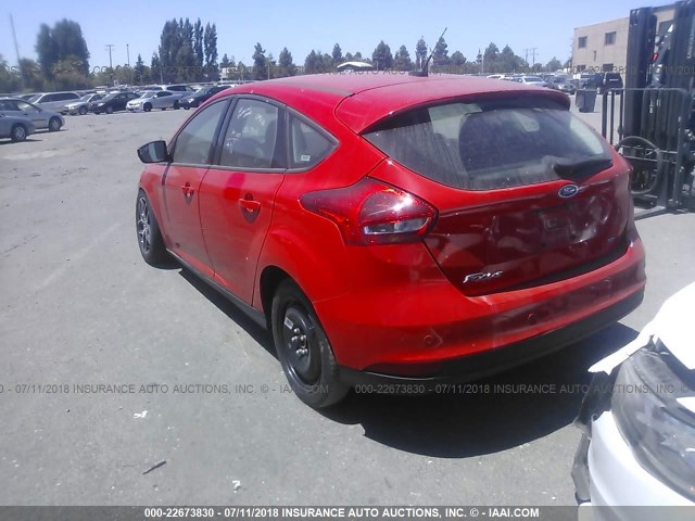1FADP3M23HL225068 - 2017 FORD FOCUS SEL RED photo 3