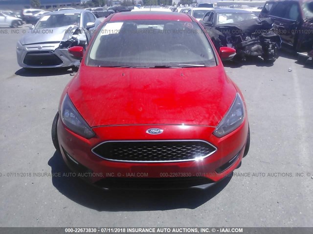 1FADP3M23HL225068 - 2017 FORD FOCUS SEL RED photo 5