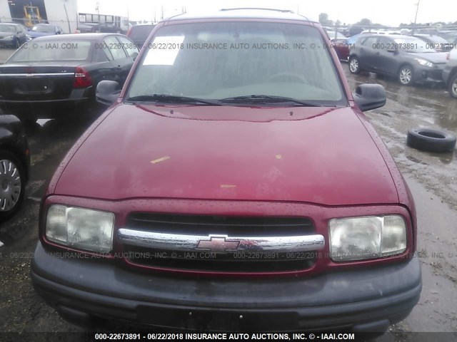 2CNBE18C8Y6939555 - 2000 CHEVROLET TRACKER RED photo 6