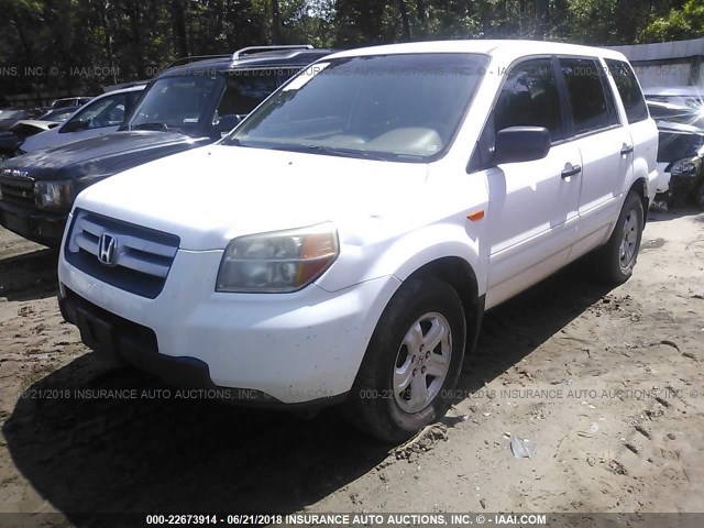 5FNYF28177B017979 - 2007 HONDA PILOT LX WHITE photo 2