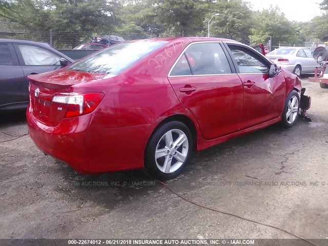 4T1BF1FK3DU704273 - 2013 TOYOTA CAMRY L/SE/LE/XLE RED photo 4