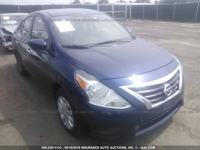 3N1CN7AP4JL800407 - 2018 NISSAN VERSA S/S PLUS/SV/SL BLUE photo 1