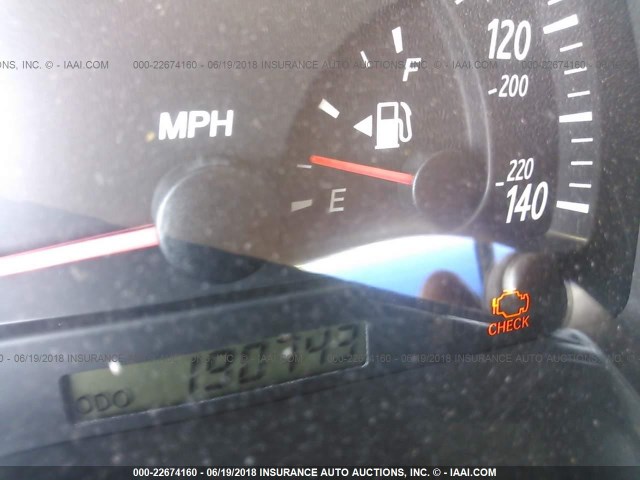 4T1BE32K32U544753 - 2002 TOYOTA CAMRY LE/XLE/SE 金色 照片 7