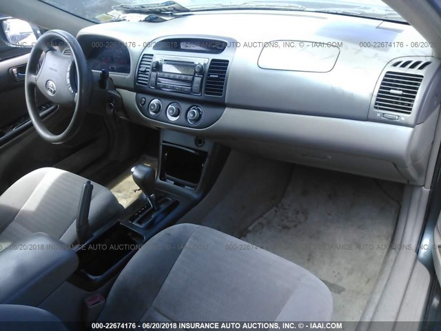 4T1BE32K35U040871 - 2005 TOYOTA CAMRY LE/XLE/SE 绿色 照片 5