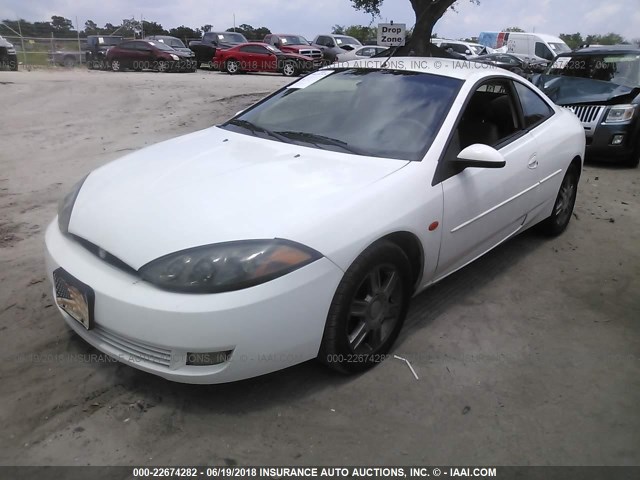 1ZWFT61L715617244 - 2001 MERCURY COUGAR V6 WHITE photo 2