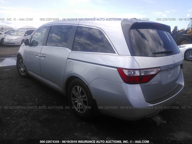 5FNRL5H63BB068043 - 2011 HONDA ODYSSEY EXL SILVER photo 3