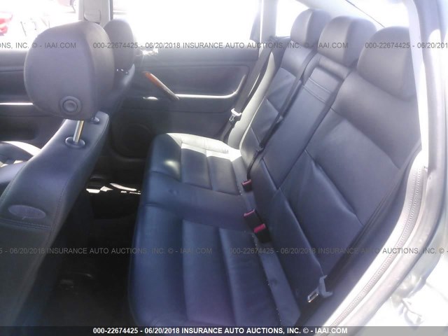 WVWRU63B95P020497 - 2005 VOLKSWAGEN PASSAT GLX 绿色 照片 8