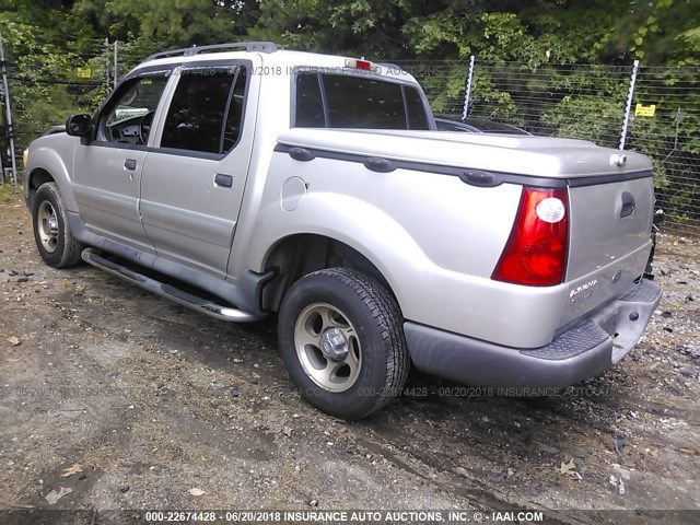 1FMZU67K64UC35308 - 2004 FORD EXPLORER SPORT TR  SILVER photo 3