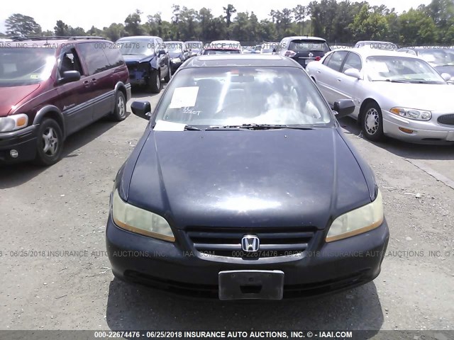 1HGCG66882A167696 - 2002 HONDA ACCORD EX/SE BLACK photo 6