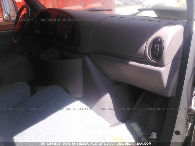 1FDWE30S2XHB98540 - 1999 FORD ECONOLINE E350 SUPER DUTY CTWY V RV 白色 照片 5