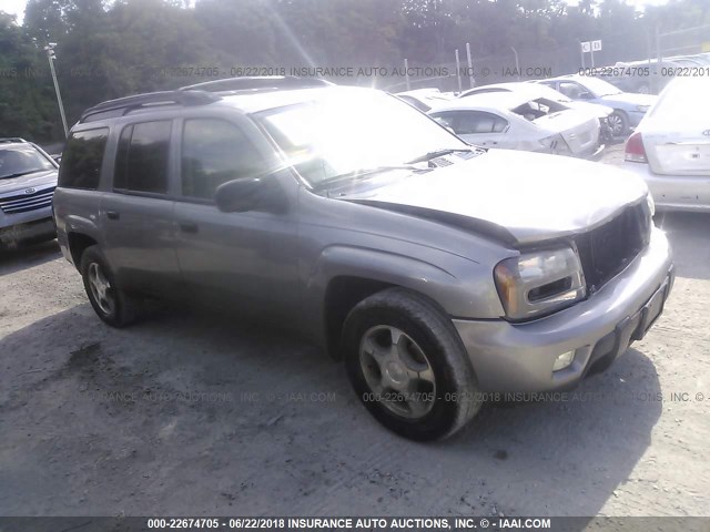 1GNET16SX66105699 - 2006 CHEVROLET TRAILBLAZER EXT LS/EXT LT GRAY photo 1