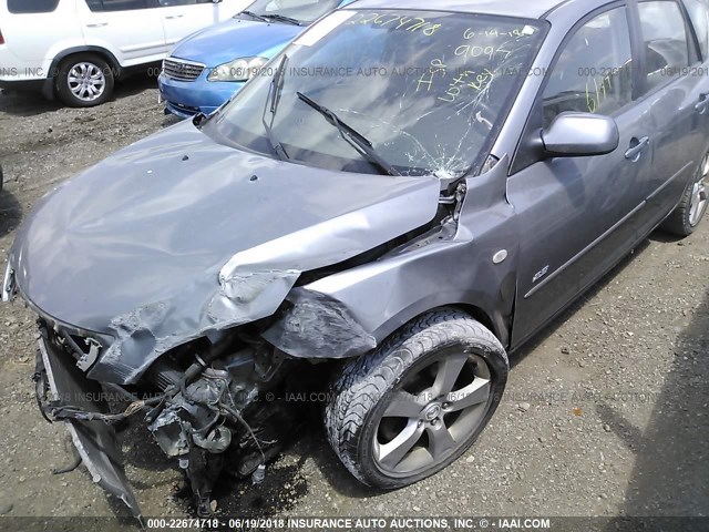 JM1BK343951319097 - 2005 MAZDA 3 HATCHBACK GRAY photo 2