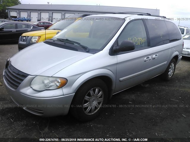 2A8GP54L77R284117 - 2007 CHRYSLER TOWN & COUNTRY TOURING SILVER photo 2