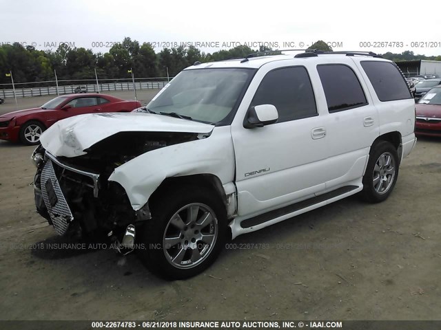 1GKEK63U04J219319 - 2004 GMC YUKON DENALI WHITE photo 2