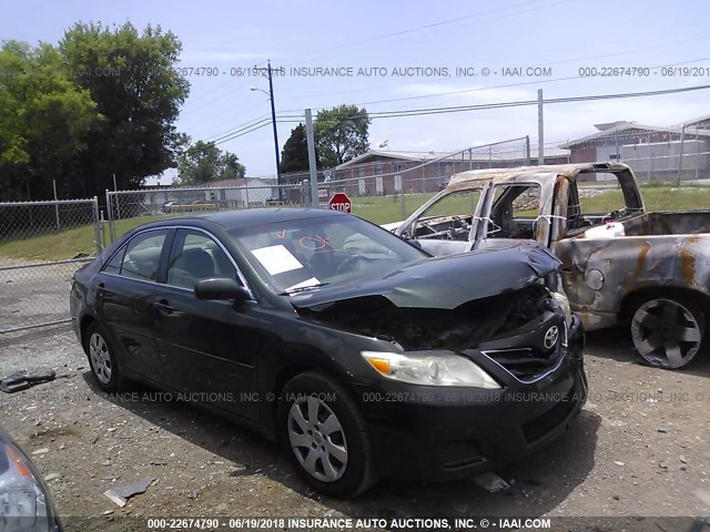 4T1BF3EK8AU528636 - 2010 TOYOTA CAMRY SE/LE/XLE მწვანე ფოტო 1