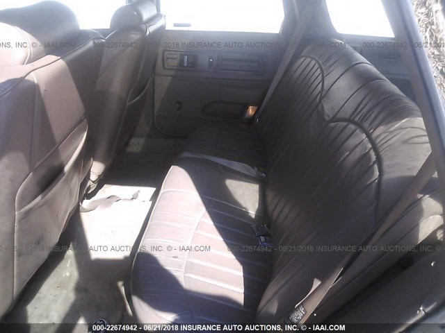 1G4BR837XPW408742 - 1993 BUICK ROADMASTER ESTATE GREEN photo 8