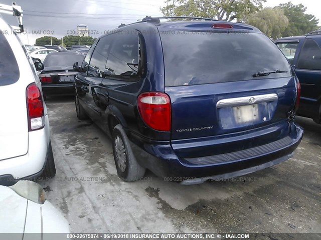 2C4GP44R45R155299 - 2005 CHRYSLER TOWN & COUNTRY LX BLUE photo 3