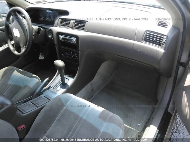 4T1BF22K2WU064930 - 1998 TOYOTA CAMRY CE/LE/XLE GOLD photo 5